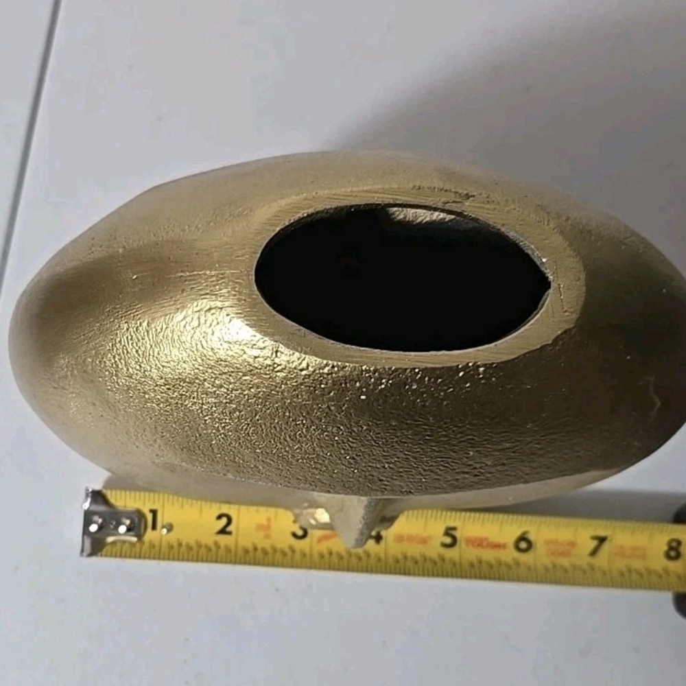 Modern Abstract Face Vase Ceramic Gold Brass Color 6x7x2 - Picture 6 of 8
